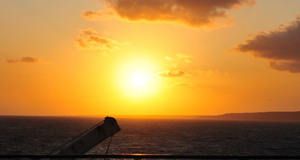夕日
